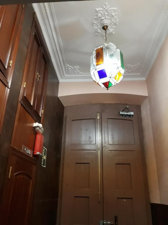 Apartament & Away In The Heart Of Historical Town Of *