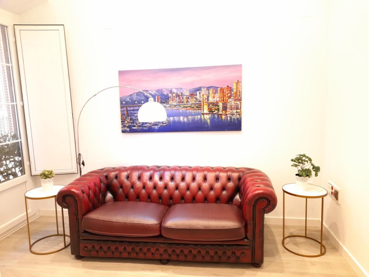 Apartament & Away In The Heart Of Historical Town Of
